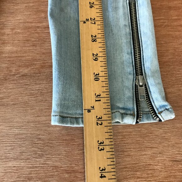 McGuire Jeans Women 26 Blue Mid Rise Distressed Ankle Zip Button Fly Medium Wash - Picture 5 of 13